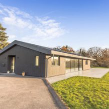 Modern Four Bedroom Home From Old Barn Wadhurst - 19