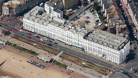 Rebuilding a seafront landmark - Eastbourne